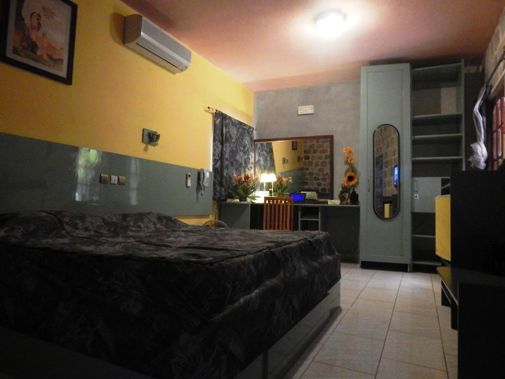 Residence Hoteliere Oceane Ломе Номер фото