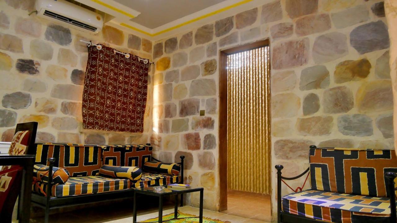 Residence Hoteliere Oceane Ломе Экстерьер фото